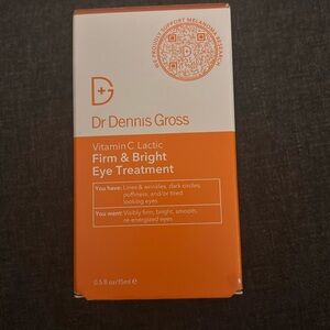 Dr Dennis Gross